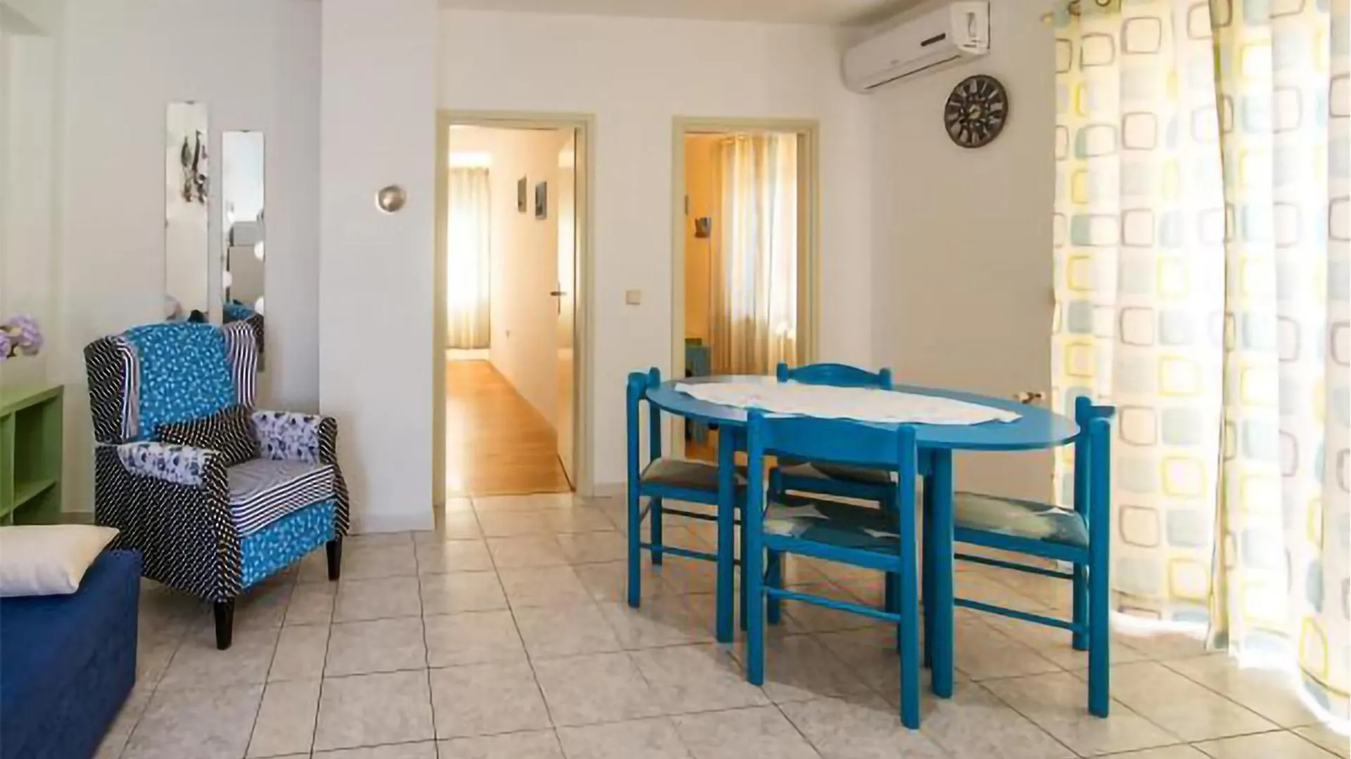 2 Bedroom Cozy Apartment In Vrbnik