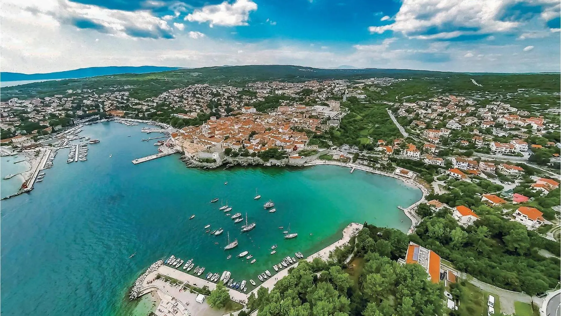 2 Bedroom Cozy Apartment In Vrbnik 0*,  Croatia